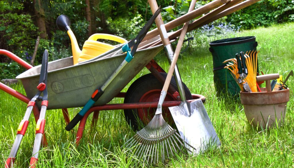 gardensimply How To Maintain Tools And Equipment In Gardening